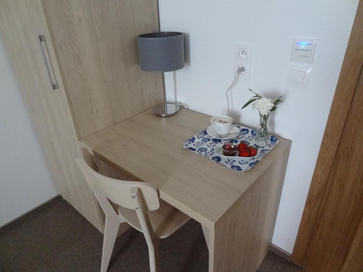 Domus Mariae Gietrzwald Hostel ภายนอก รูปภาพ